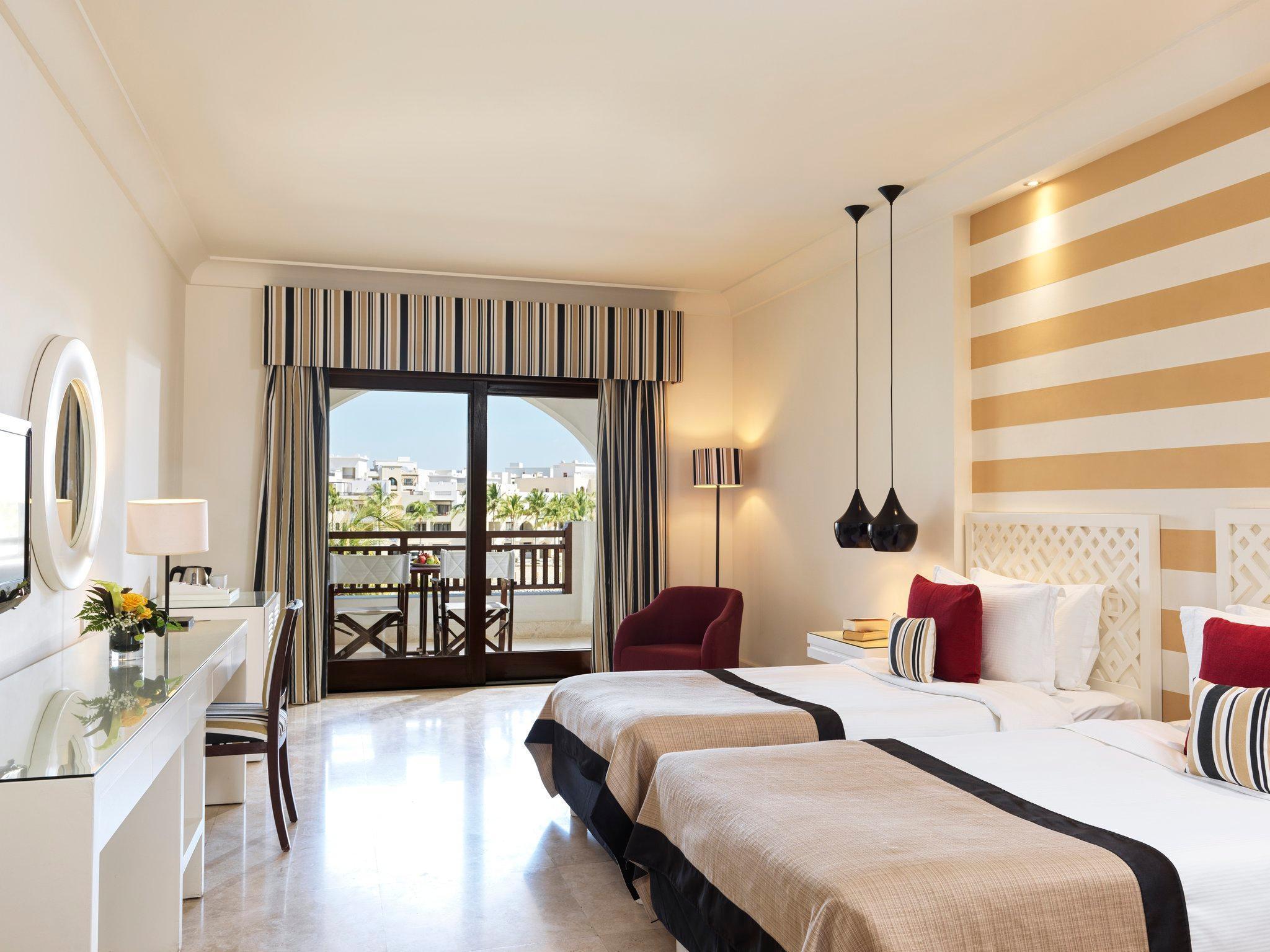 Juweira Boutique Hotel Adult Only Salalah Esterno foto